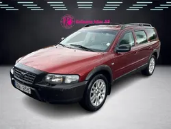 Mörkröd Begagnad 2000 Volvo XC70 SUV | 43 900 kr (Dyr)