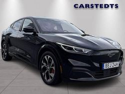 Svart Begagnad 2021 Ford Mustang Mach-E SUV | 419 800 kr (Lite dyr)