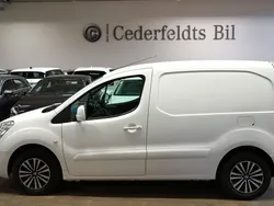 Vit Begagnad 2018 Peugeot Partner Minibuss | 78 800 kr (Bra pris)