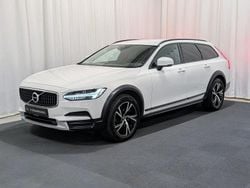 Vit Begagnad 2017 Volvo V90 CC Kombi | 234 900 kr (Marknadspris)