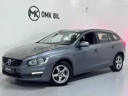 Grå Begagnad 2015 Volvo V60 Kinetic Kombi | 139 900 kr (Bra pris)