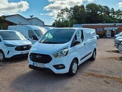 Vit Begagnad 2018 Ford Transit Custom Van | 198 750 kr
