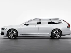 Vit Ny 2024 Volvo V90 Core Kombi | 554 900 kr (Marknadspris)