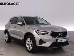 Silver Begagnad 2023 Volvo XC40 Core SUV | 344 800 kr (Marknadspris)