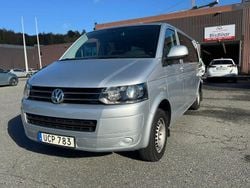 Silver Begagnad 2014 VW Caravelle Comfortline Minibuss | 189 900 kr (Marknadspris)