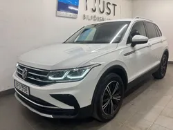 Vit Begagnad 2020 VW Tiguan Elegance SUV | 329 000 kr (Lite dyr)