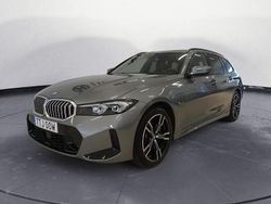 Grå Begagnad 2022 BMW 330e M Sport Kombi | 479 900 kr