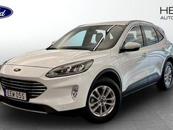 Vit (white) Begagnad 2022 Ford Kuga Titanium SUV | 299 900 kr (Dyr)