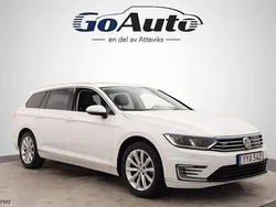 Vit Begagnad 2017 VW Passat GTE Kombi | 149 500 kr (Marknadspris)