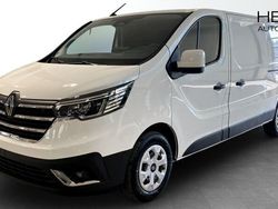Vit (white) Ny 2024 Renault Trafic Van | 424 875 kr (Dyr)