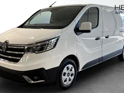 Vit (white) Ny 2024 Renault Trafic Van | 424 875 kr