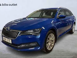 Blå Begagnad 2022 Skoda Superb Business Line Kombi | 329 000 kr (Bra pris)