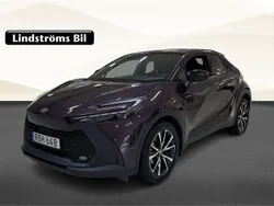 Lila Begagnad 2024 Toyota C-HR Style SUV | 369 900 kr (Marknadspris)