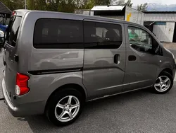 Grå Begagnad 2011 Nissan NV200 Van | 35 000 kr (Marknadspris)