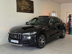 Svart Begagnad 2018 Maserati Levante SUV | 449 900 kr (Marknadspris)