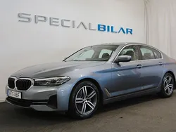 Blå Begagnad 2021 BMW 520 Sedan | 319 000 kr (Marknadspris)