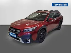 Ljusröd Begagnad 2021 Subaru Outback SUV | 339 900 kr (Bra pris)