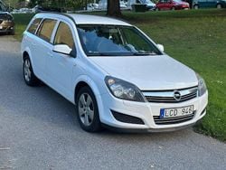 Vit Begagnad 2011 Opel Astra Kombi | 34 000 kr (Bra pris)