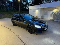 Svart Begagnad 2016 Mercedes E200 Kombi | 96 500 kr