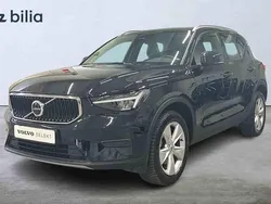 Svart Begagnad 2023 Volvo XC40 Core SUV | 324 900 kr (Bra pris)