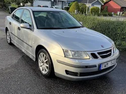 Grå Begagnad 2002 Saab 9-3 Linear Sedan | 45 000 kr (Dyr)