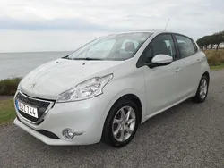 Okänd Begagnad 2014 Peugeot 208 Halvkombi | 69 000 kr (Lite dyr)
