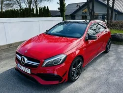 Röd Begagnad 2018 Mercedes A45 AMG AMG Halvkombi | 329 500 kr (Marknadspris)