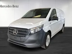Vit Ny 2025 Mercedes e-Vito Minibuss | 686 875 kr (Lite dyr)