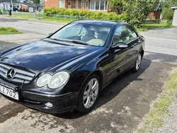 Svart Begagnad 2004 Mercedes CLK200 Elegance Sportkupé | 70 000 kr (Dyr)