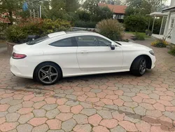 Vit Begagnad 2018 Mercedes C200 AMG line Sportkupé | 309 000 kr (Marknadspris)