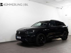 Svart Begagnad 2023 VW Touareg R SUV | 849 900 kr