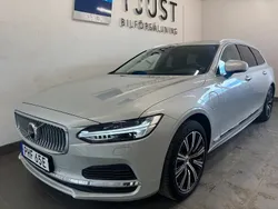 Vit Begagnad 2022 Volvo V90 Kombi | 349 000 kr (Marknadspris)