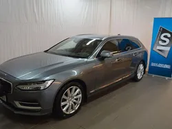 Grå Begagnad 2017 Volvo V90 Inscription Kombi | 259 000 kr (Marknadspris)