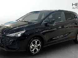 Svart (black) Ny 2024 MG MG3 Luxury Halvkombi | 269 990 kr (Marknadspris)