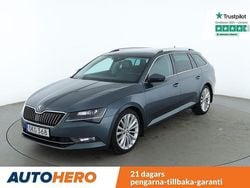 Grå Begagnad 2016 Skoda Superb Style Kombi | 183 000 kr (Marknadspris)