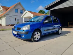 Blå Begagnad 2006 Renault Clio R.S. Authentique Halvkombi | 20 000 kr (Bra pris)