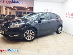 Svart Begagnad 2014 Ford Focus Titanium Halvkombi | 72 000 kr (Dyr)
