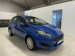 Blå Begagnad 2013 Ford Fiesta Trend Halvkombi | 69 900 kr (Marknadspris)