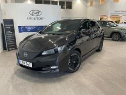 Svartmetallic Begagnad 2022 Nissan Leaf Halvkombi | 168 000 kr (Bra pris)