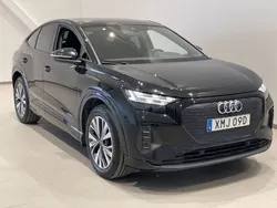 Mytsvart metallic Begagnad 2022 Audi Q4 Sportback e-tron Proline SUV | 389 000 kr (Bra pris)