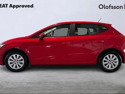 Röd Begagnad 2022 Seat Ibiza Style Halvkombi | 174 900 kr (Marknadspris)