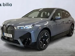 Grå Begagnad 2023 BMW iX Comfort Edition SUV | 749 000 kr
