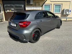 Grå Begagnad 2018 Mercedes A45 AMG AMG Halvkombi | 379 000 kr (Lite dyr)