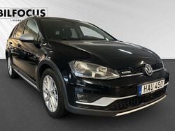 Svart Begagnad 2015 VW Golf Alltrack Kombi | 159 000 kr (Marknadspris)
