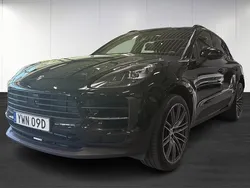 Svart Begagnad 2020 Porsche Macan S SUV | 539 000 kr
