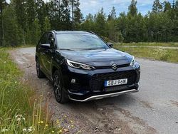 Blå Begagnad 2021 Suzuki Across SUV | 429 500 kr (Lite dyr)