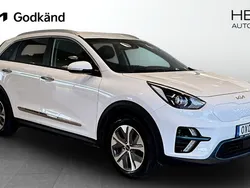 Vit (white) Begagnad 2022 Kia e-Niro Advance SUV | 269 900 kr (Marknadspris)