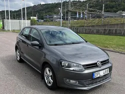 Grå Begagnad 2010 VW Polo Halvkombi | 69 900 kr (Lite dyr)