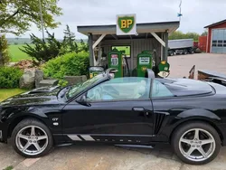 Svart Begagnad 2002 Ford Mustang GT Convertible Cab | 155 000 kr (Marknadspris)