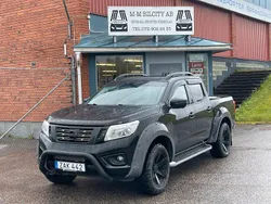 Svart Begagnad 2018 Nissan Navara 360º Pickup | 267 900 kr (Lite dyr)